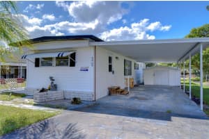 4909 KENT DRIVE, ZEPHYRHILLS, FL 33541 Sold 11/22/24