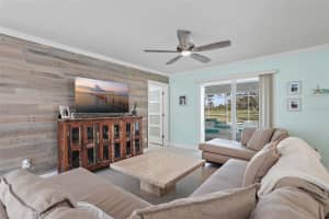 2504 MADRID WAY, SAINT PETERSBURG, FL 33712 Sold 02/10/25