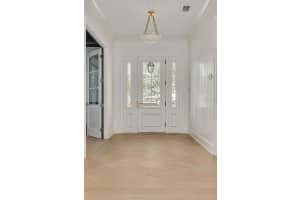 322 BAYVIEW DRIVE, ST PETERSBURG, FL 33704 - MLS#MFRTB8316607