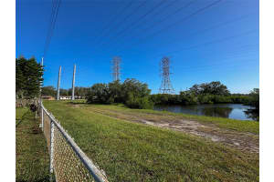 307 COUNTRY CLUB DRIVE, OLDSMAR, FL 34677 Sold 11/22/24