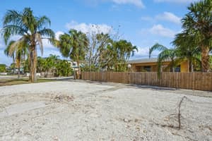 3038 58TH STREET, GULFPORT, FL 33707 Sold 01/10/25
