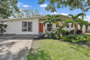 2966 BROWNING STREET, SARASOTA, FL 34237 Sold 12/20/24