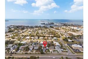 2484 BAYSHORE BOULEVARD, DUNEDIN, FL 34698 Sold 03/13/25