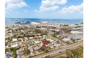 2484 BAYSHORE BOULEVARD, DUNEDIN, FL 34698 Sold 03/13/25