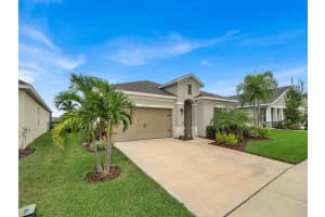 7112 ESTERO COURT, APOLLO BEACH, FL 33572 Sold 02/24/25