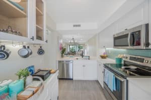 6372 PALMA DEL MAR BOULEVARD, SAINT PETERSBURG, FL 33715 Sold 06/24/25