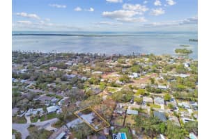 412 MIRA VISTA DRIVE, DUNEDIN, FL 34698 Sold 02/21/25