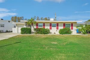 906 AUGUSTA DRIVE, SUN CITY CENTER, FL 33573 Sold 12/16/24