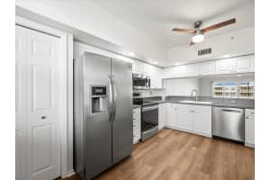 1200 COUNTRY CLUB DRIVE, LARGO, FL 33771 Sold 03/25/25