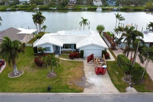 109 POINCIANA LANE, LARGO, FL 33770 Sold 12/18/24