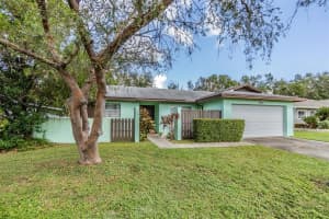 827 AMBASSADOR LOOP, TAMPA, FL 33613 Sold 11/22/24