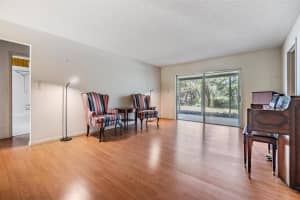 827 AMBASSADOR LOOP, TAMPA, FL 33613 Sold 11/22/24