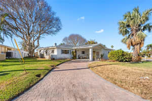 475 115TH AVENUE, TREASURE ISLAND, FL 33706 Sold 02/20/25