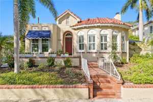 1718 1ST STREET, SAINT PETERSBURG, FL 33704 Sold 04/02/25