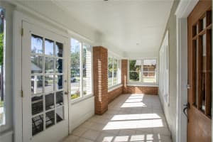 1045 17TH AVENUE, ST PETERSBURG, FL 33704 Sold 06/25/25