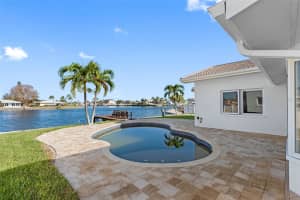 600 115TH AVENUE, TREASURE ISLAND, FL 33706 Sold 02/14/25