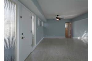 918 ALCAZAR WAY, ST PETERSBURG, FL 33705 Sold 01/21/25