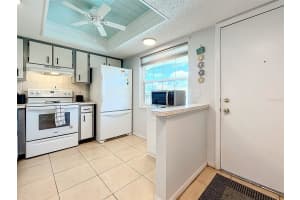 1450 HEATHER RIDGE BOULEVARD, DUNEDIN, FL 34698 Sold 03/14/25