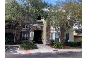 10108 COURTNEY OAKS CIRCLE, TAMPA, FL 33619 Sold 06/26/25