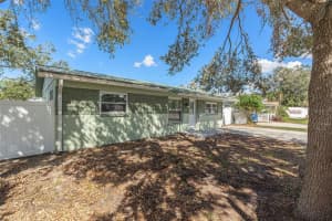 150 LINCOLN CIRCLE, SAINT PETERSBURG, FL 33703 Sold 11/20/24