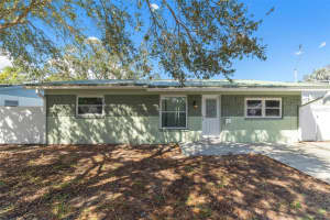 150 LINCOLN CIRCLE, SAINT PETERSBURG, FL 33703 Sold 11/20/24
