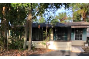 4653 CARSON STREET, SAINT PETERSBURG, FL 33703 Sold 01/03/25