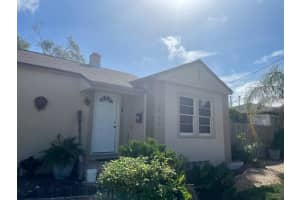 1215 GARDEN AVENUE, CLEARWATER, FL 33755 Sold 01/29/25