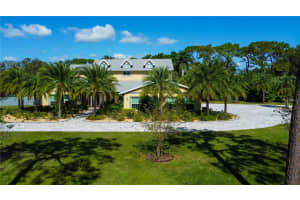 2420 KENT PLACE, CLEARWATER, FL 33764 Sold 06/09/25