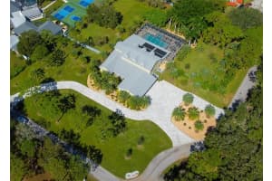 2420 KENT PLACE, CLEARWATER, FL 33764 Sold 06/09/25