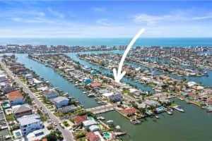 568 LILLIAN DRIVE, MADEIRA BEACH, FL 33708 Sold 12/06/24