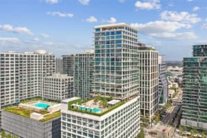1000 Water St #1702, TAMPA