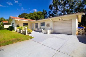 2341 FOREST DRIVE, CLEARWATER, FL 33763 Sold 01/17/25