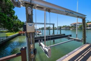 306 WINDWARD ISLAND, CLEARWATER BEACH, FL 33767 Sold 01/15/25