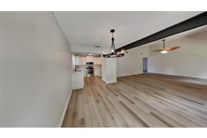 8120 GLENBROOKE PLACE, SARASOTA, FL 34243 Sold 05/20/25