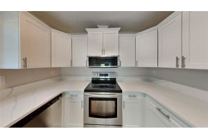 8120 GLENBROOKE PLACE, SARASOTA, FL 34243 Sold 05/20/25