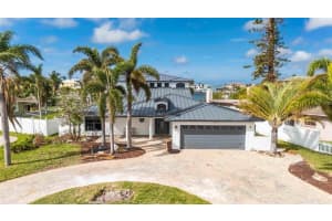 452 BATH CLUB BOULEVARD, NORTH REDINGTON BEACH, FL 33708 Sold 05/16/25