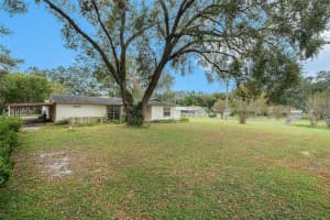 10610 COUNTY ROAD, THONOTOSASSA, FL 33592 Sold 01/27/25