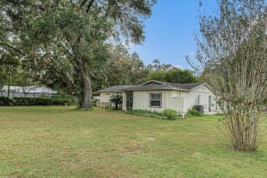 10610 COUNTY ROAD, THONOTOSASSA, FL 33592 Sold 01/27/25