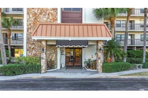 5400 PARK STREET, SAINT PETERSBURG, FL 33709 Sold 02/10/25