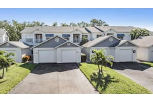 11401 SHIPWATCH LANE, LARGO, FL 33774 Sold 01/31/25