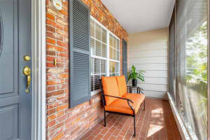 10889 HAMMOCK DR, LARGO, FL 33774 Sold 11/26/24