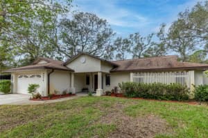 9956 PINE LAKE TRAIL, SAINT PETERSBURG, FL 33708 Sold 01/03/25