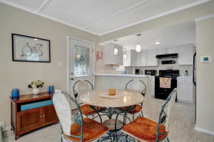 122 SAINT JOHNS WAY, APOLLO BEACH, FL 33572 Sold 08/15/25