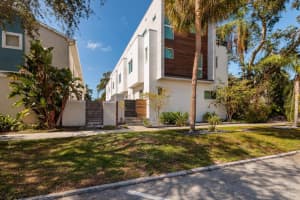 357 7TH STREET, SAINT PETERSBURG, FL 33701 Sold 12/27/24