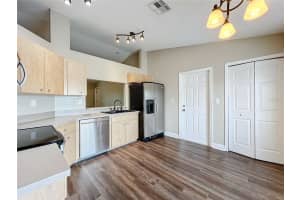 7713 MANOR DRIVE, LAKELAND, FL 33810 - MLS#MFRTB8318380