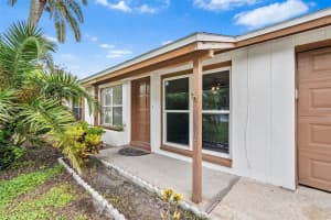1005 GREENLEAF WAY, TARPON SPRINGS, FL 34689 Sold 03/27/25