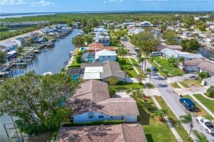 8708 PALISADES DRIVE, TAMPA, FL 33615 Sold 02/27/25