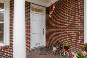 326 SEA ISLAND WAY, TAMPA, FL 33602 Sold 12/12/24