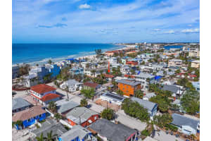 106 88TH AVENUE, TREASURE ISLAND, FL 33706 Sold 11/27/24