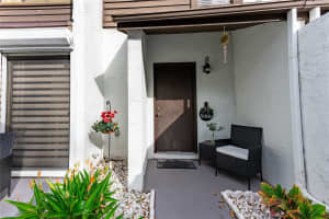7910 LUXBURY PLACE, TAMPA, FL 33614 Sold 01/14/25